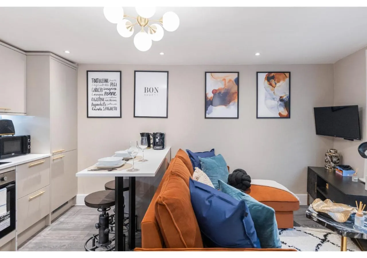 Apartmán Modern London 3-Bedroom Flat